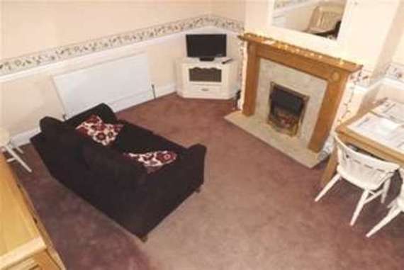 2 Bedroom Flat